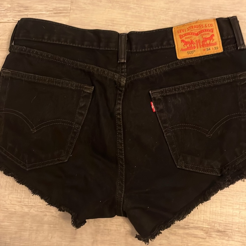 Denim shorts - Picture 2 of 3